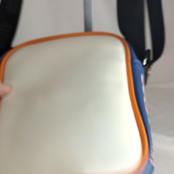 Buckle-Down Star Wars Clone Wars Ahsoka Tano Vegan Leather Crossbody Bag - Picture 10 of 13